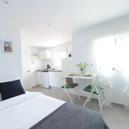 Апартаменты Atico, Studio 300 Meters From Cathedral And Giralda Севилья