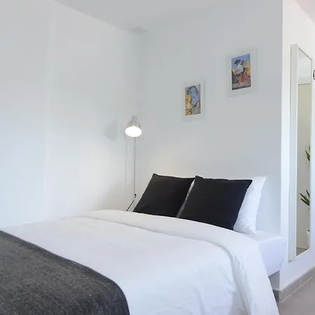 Atico, Studio 300 Meters From Cathedral And Giralda Апартаменты *
