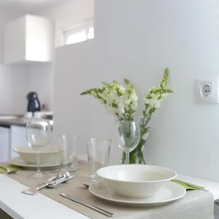 Atico, Studio 300 Meters From Cathedral And Giralda *